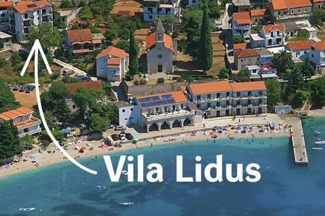 Vila Lidus Brist Exteriér fotografie
